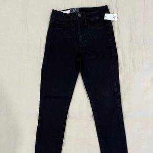 Gap Universal Jegging High Rise